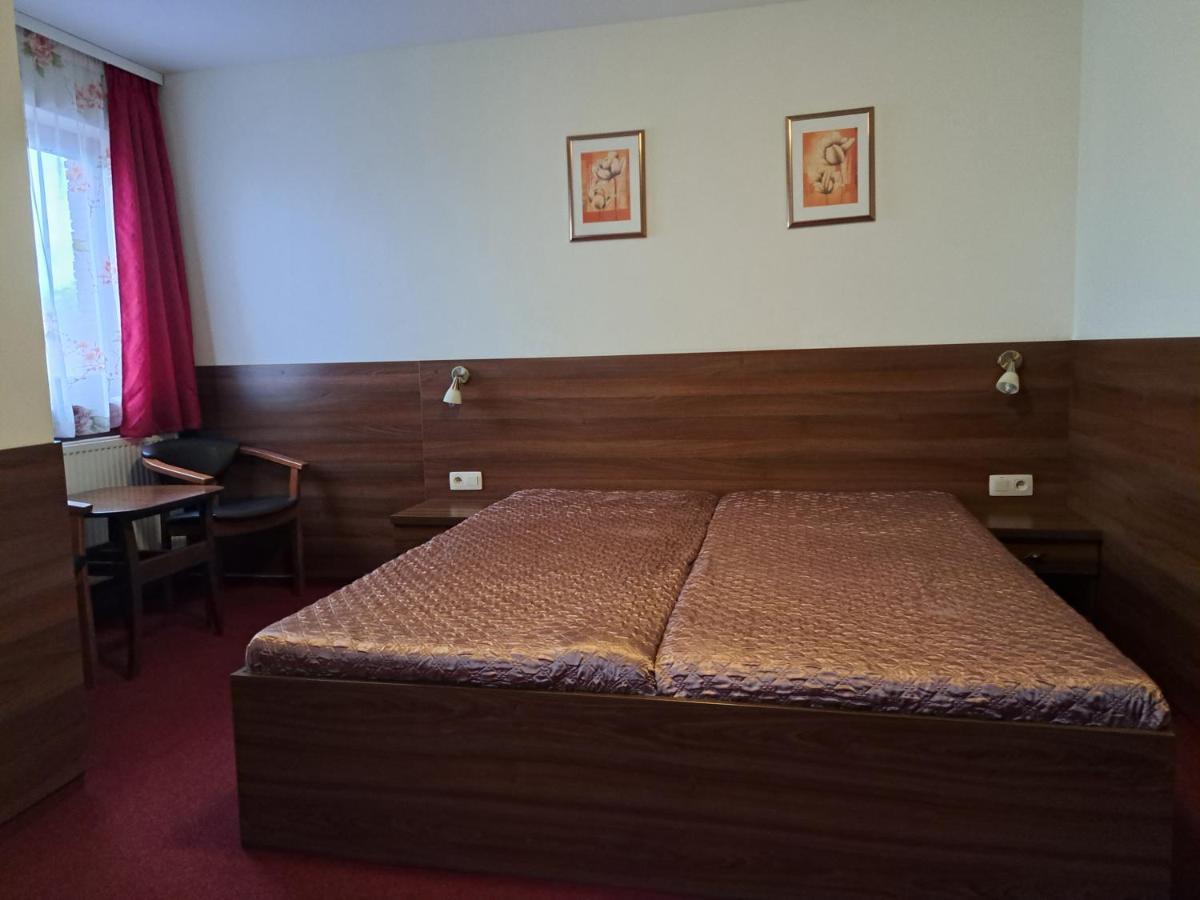 Penzion Kozak B&B Sebedrazie Ngoại thất bức ảnh