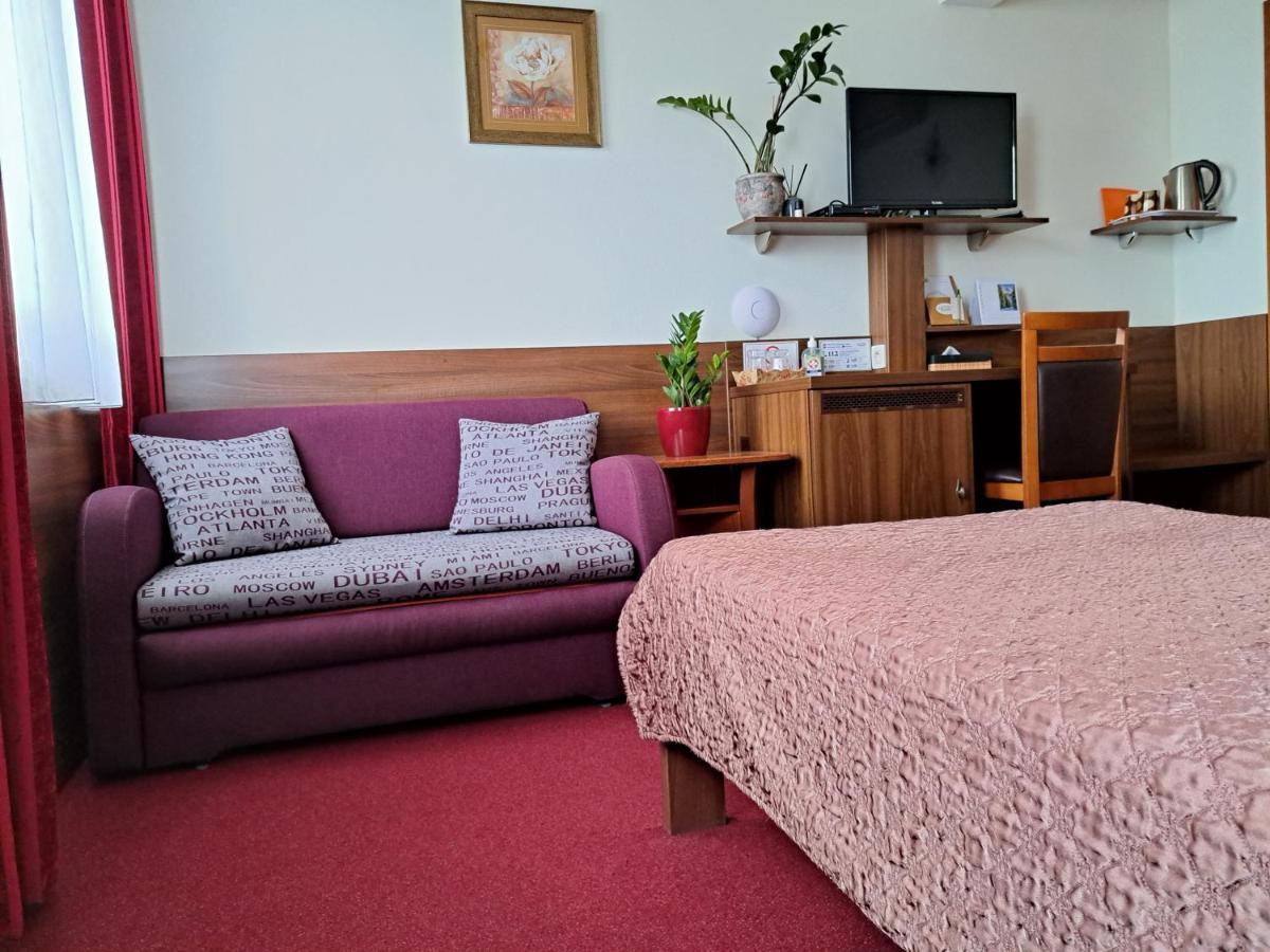 Penzion Kozak B&B Sebedrazie Ngoại thất bức ảnh