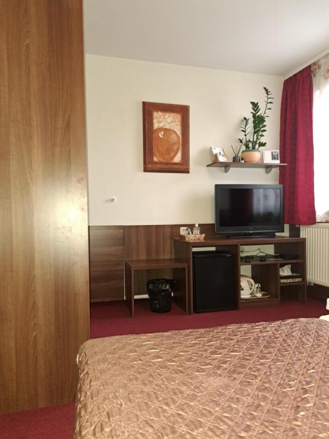 Penzion Kozak B&B Sebedrazie Ngoại thất bức ảnh