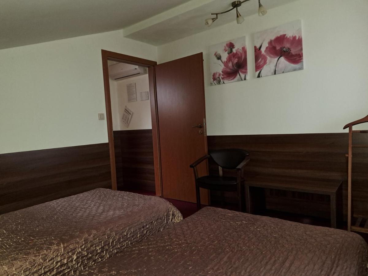 Penzion Kozak B&B Sebedrazie Ngoại thất bức ảnh